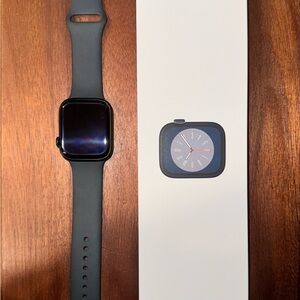 Apple Watch Series 8 GPS 45mm Midnight aluminum case, Midnight Sport Band M/L